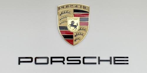 保時捷文化背景墻;公司接待墻;日合接待墻制作