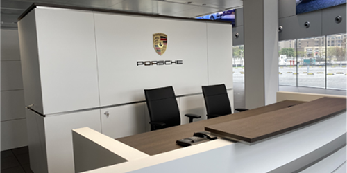 保時捷文化背景墻;公司接待墻;日合接待墻制作