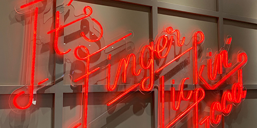 霓虹燈發(fā)光字;室內(nèi)霓虹燈;日合霓虹燈標(biāo)識(shí)制作